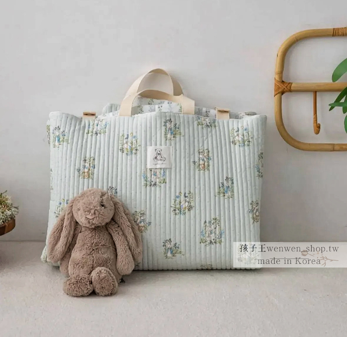 4D4B0256-8503-4CA3-9BC5-A807D69E7DA4