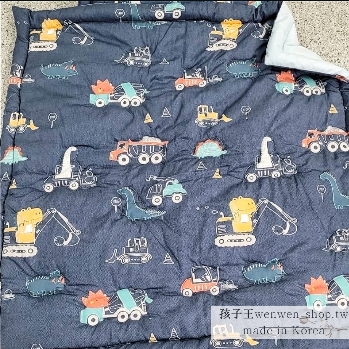 34FAD5BF-7737-4F04-A320-FA7FCBDF66B6