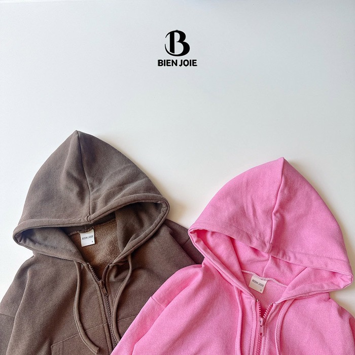 imgi_19_BENJ5CJX5082512_125O