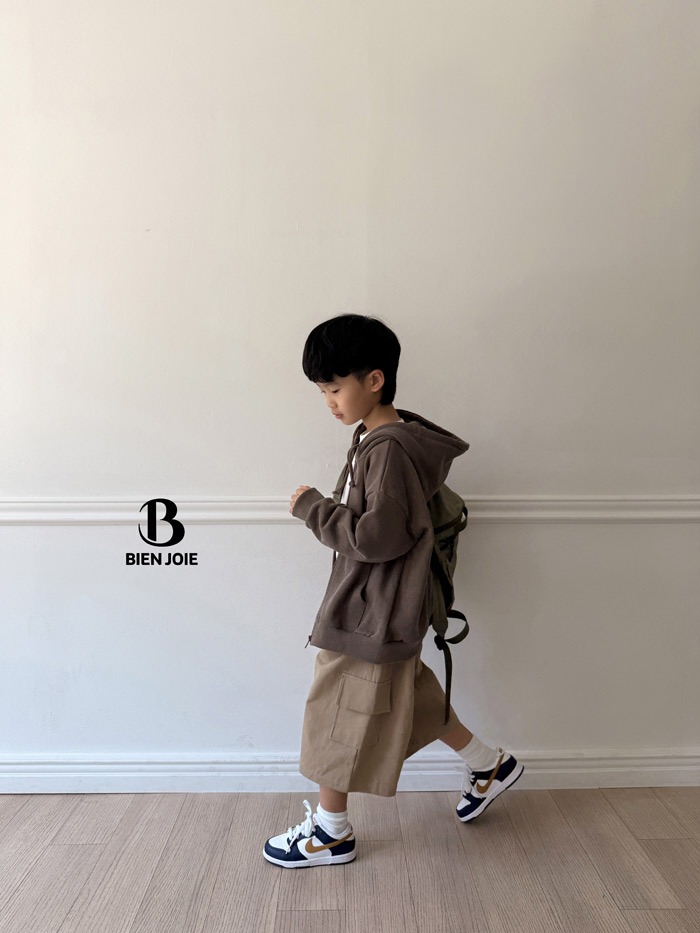 imgi_10_BENJ5DRX5082018_116F