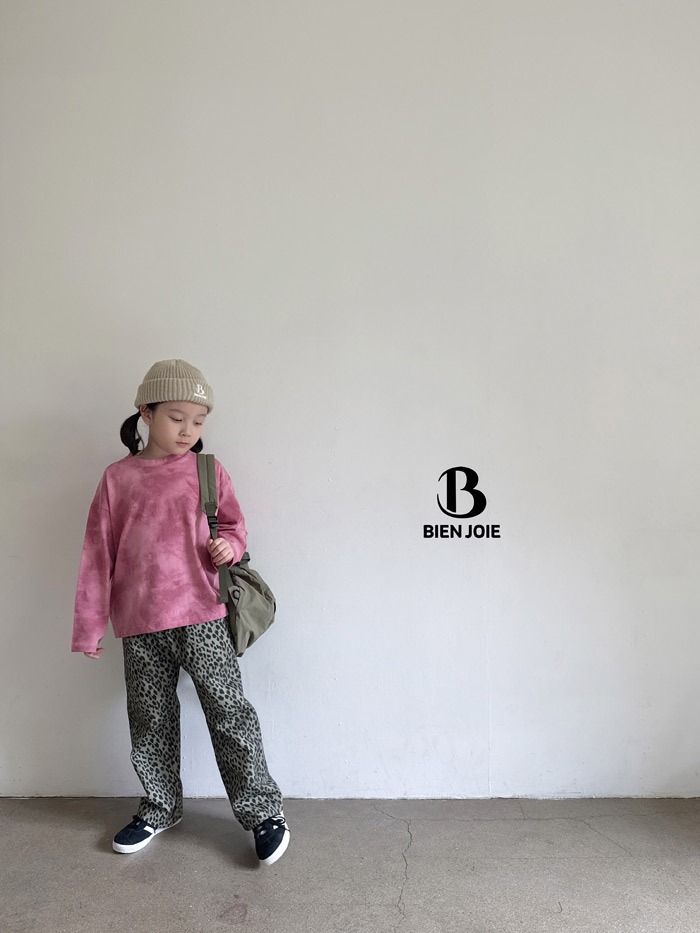 imgi_16_BENJ5FTX5082022_122L