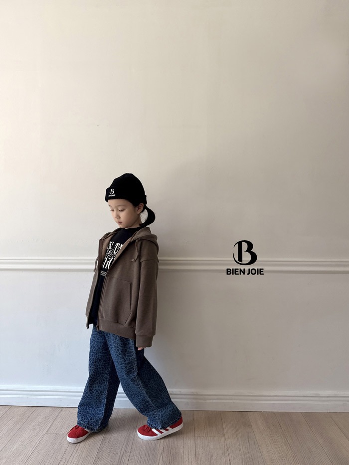 imgi_8_BENJ5RBX5082011_163D