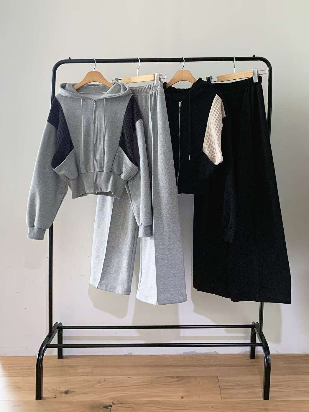 548896911_24614662964871087_3754161768612309077_n