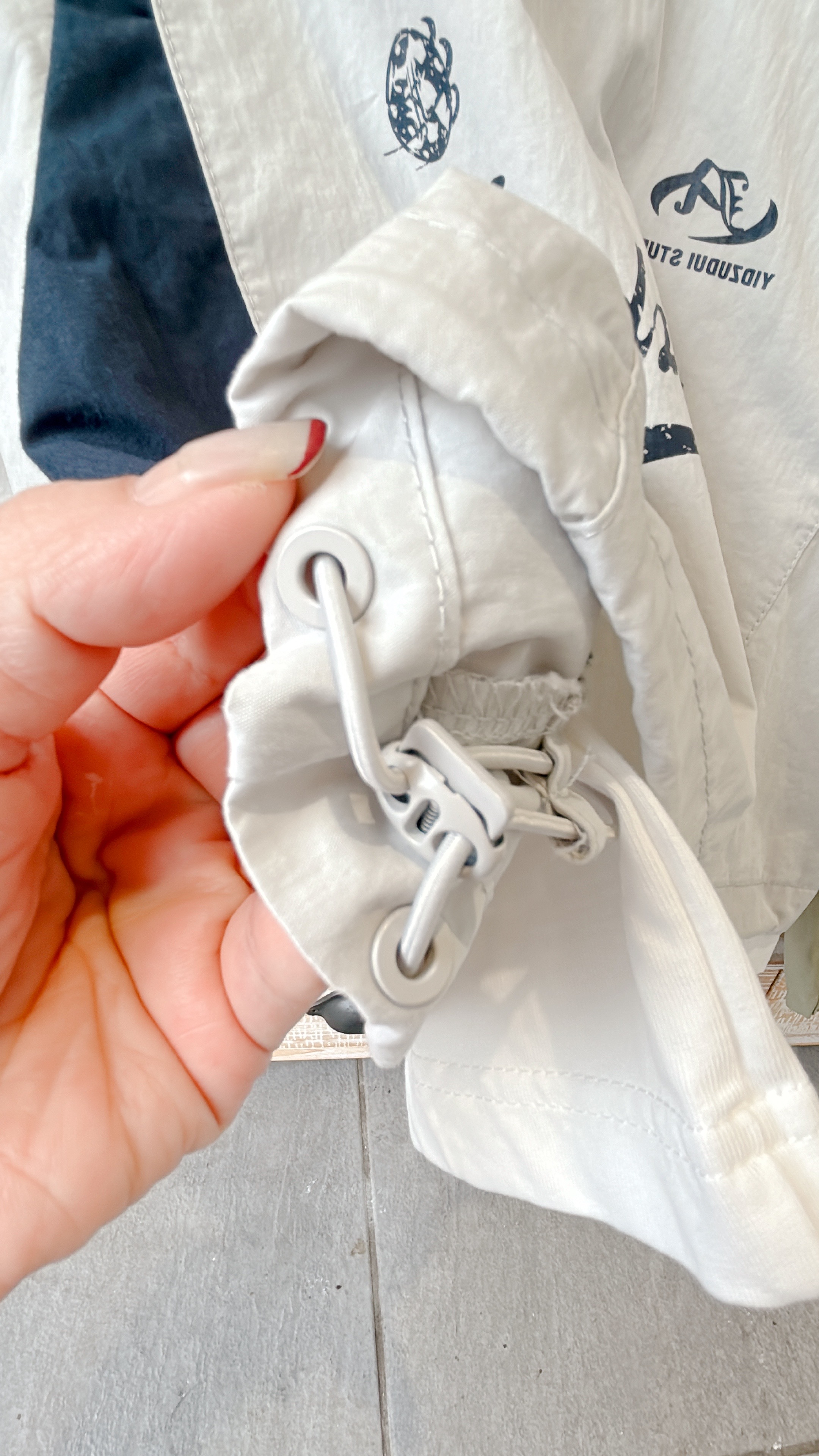 8FB4416B-23C2-4BD8-8B51-FF020B41816B