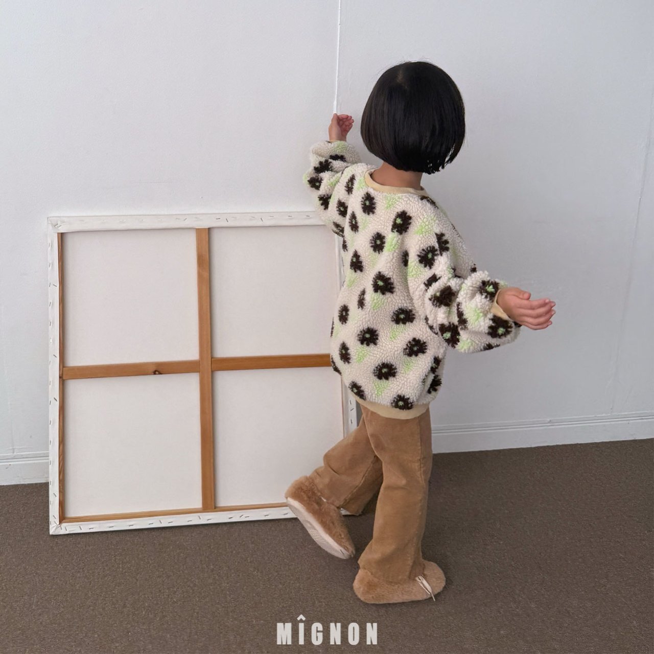 _8YxbT.0FTfO1FRul0_7