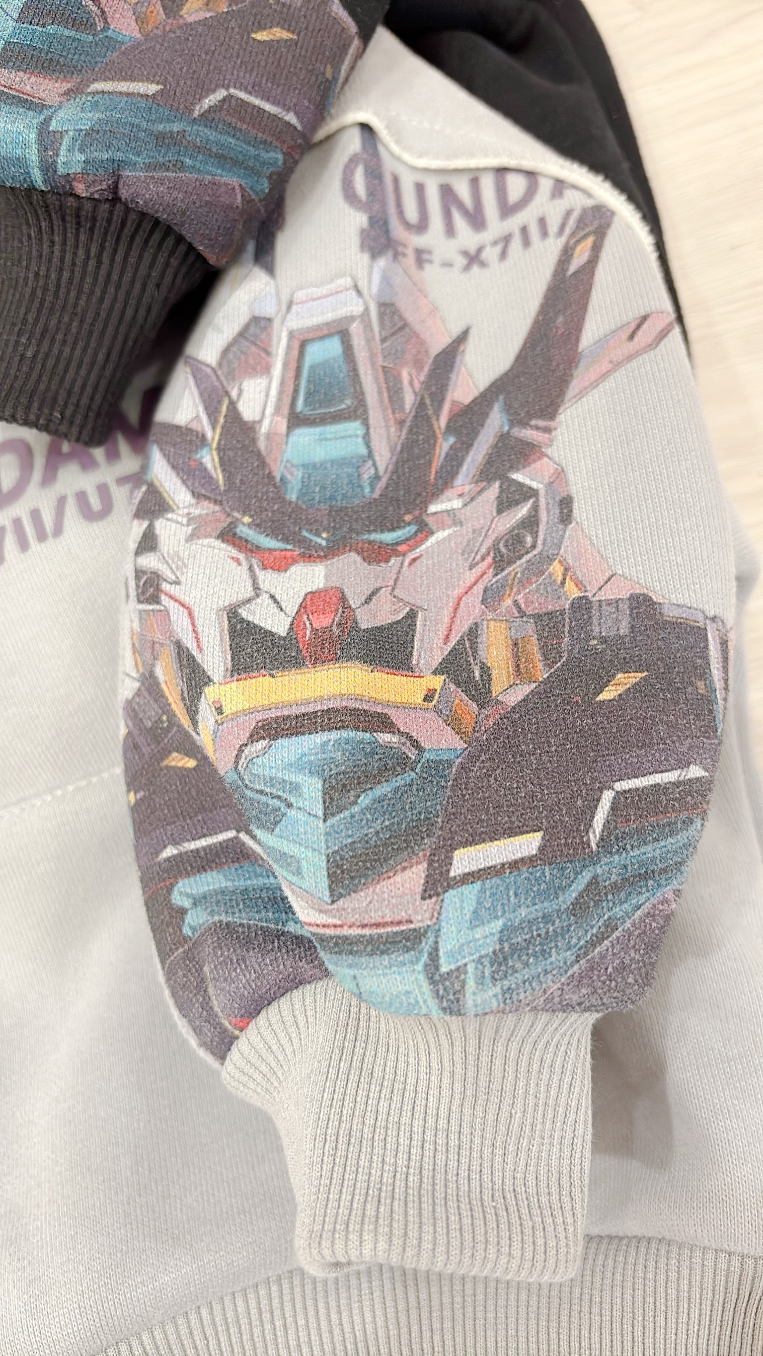 8D129733-0AB5-4542-A5C4-899CBACE05B3