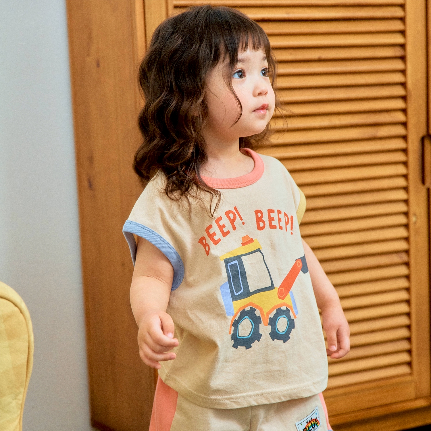 LINE_ALBUM_1st.blue夏_260310_313