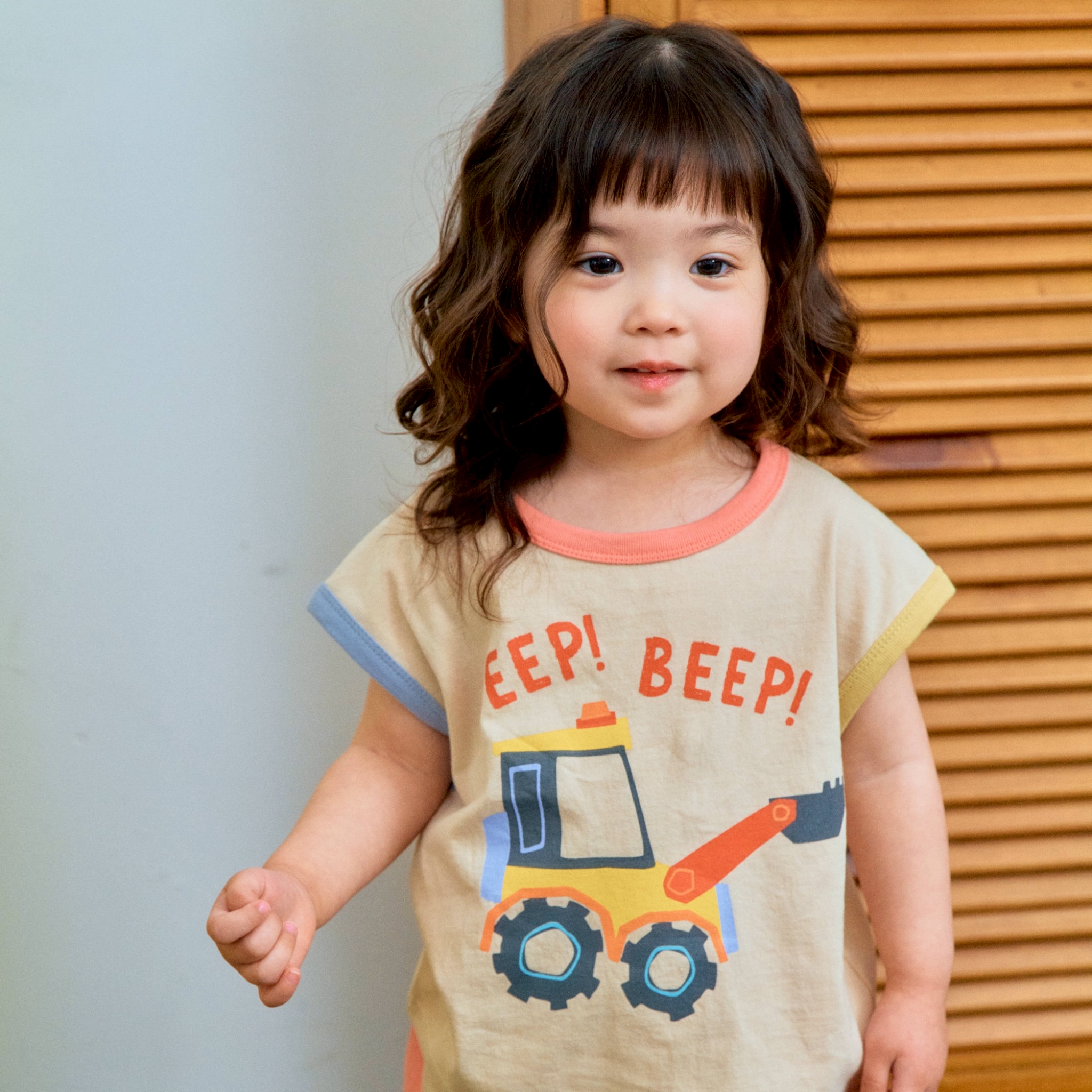 LINE_ALBUM_1st.blue夏_260310_314