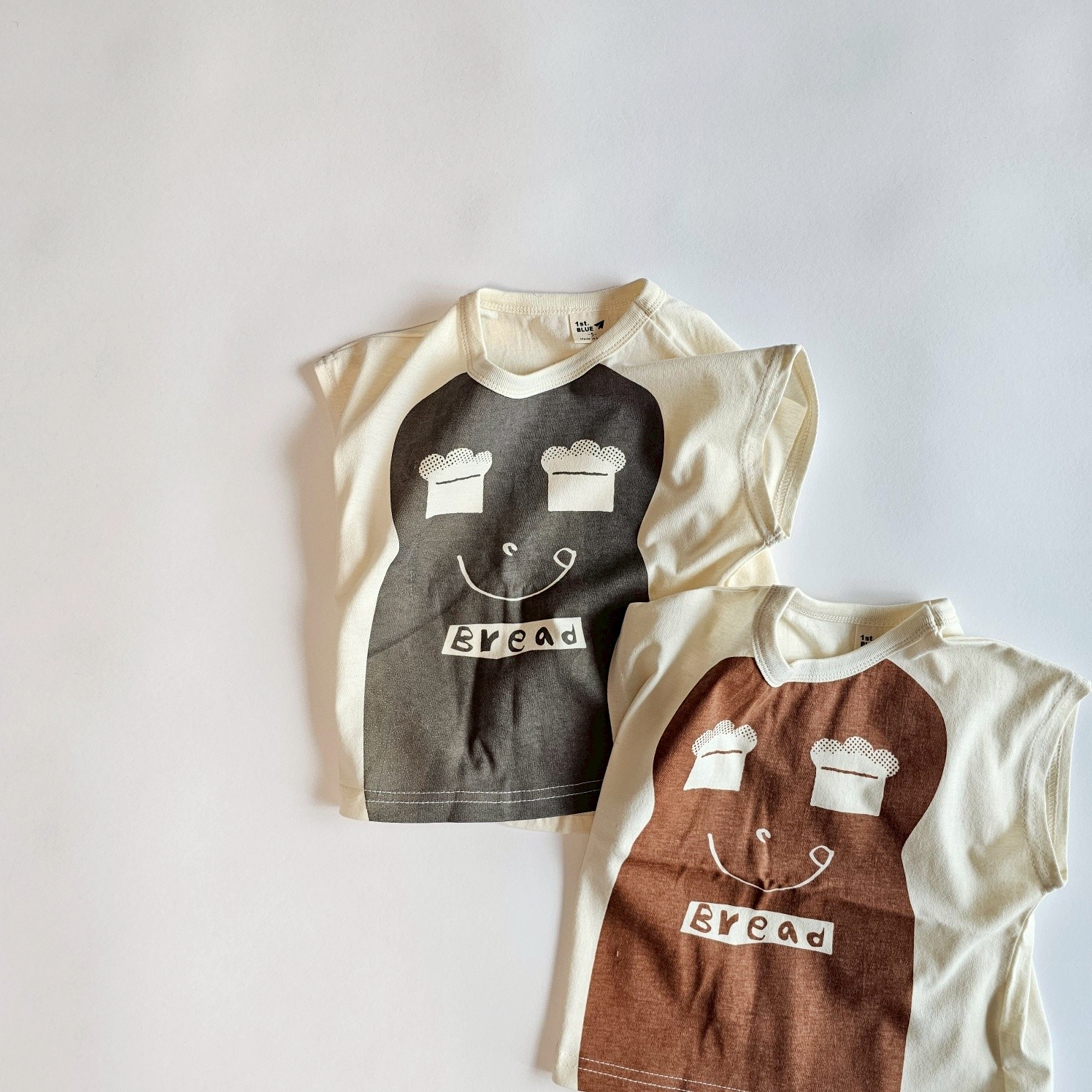 LINE_ALBUM_1st.blue夏_260310_256