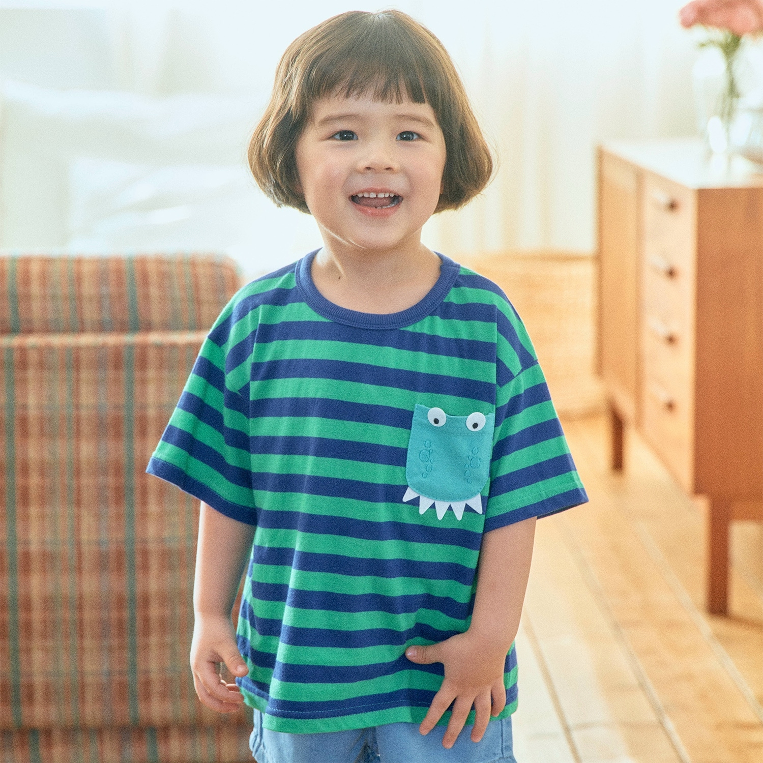 LINE_ALBUM_1st.blue夏_260310_216