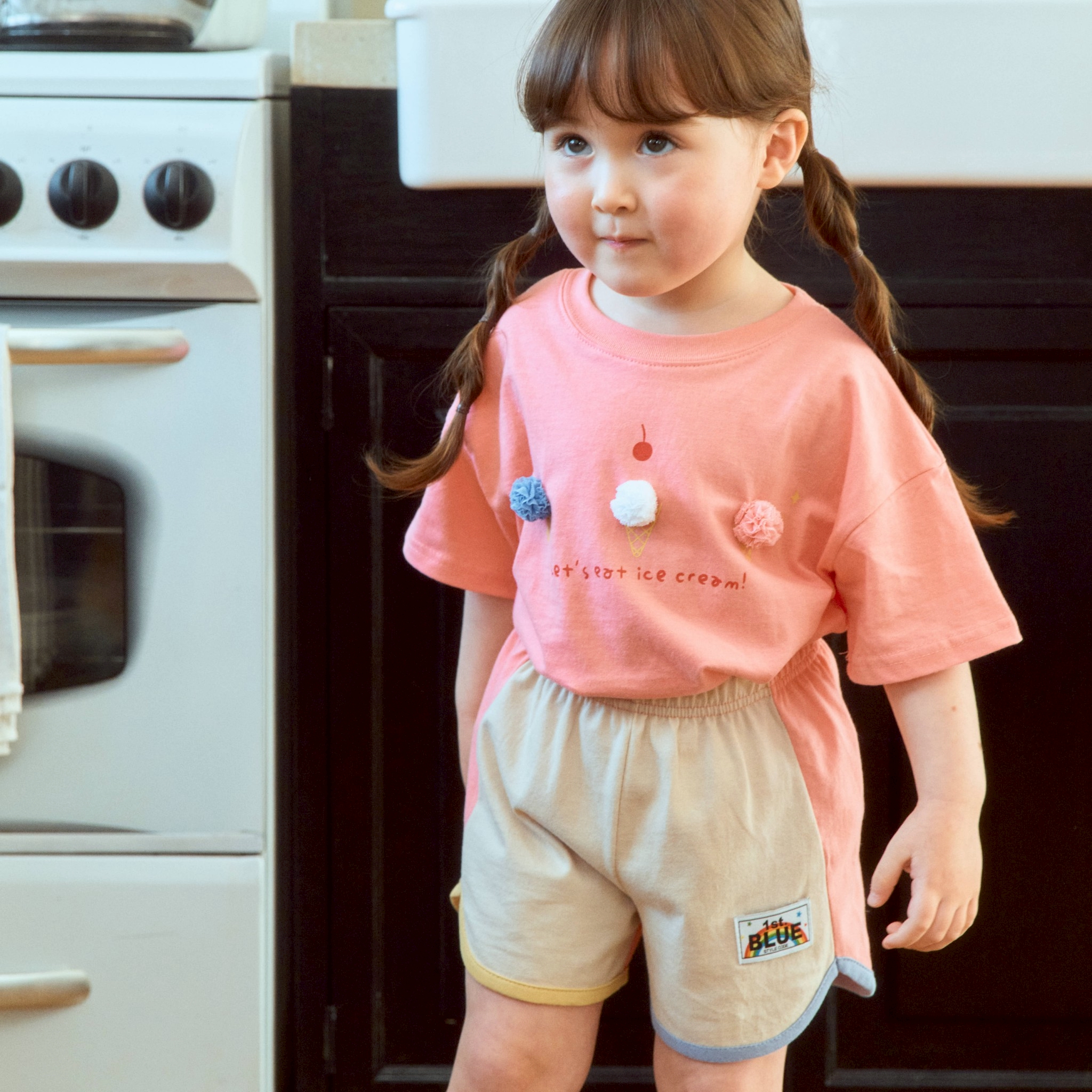 LINE_ALBUM_1st.blue夏_260310_203