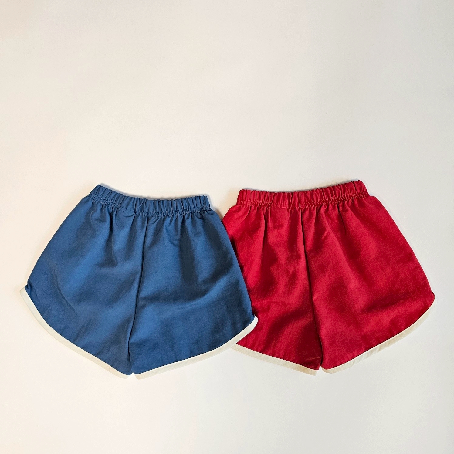 LINE_ALBUM_1st.blue夏_260310_97