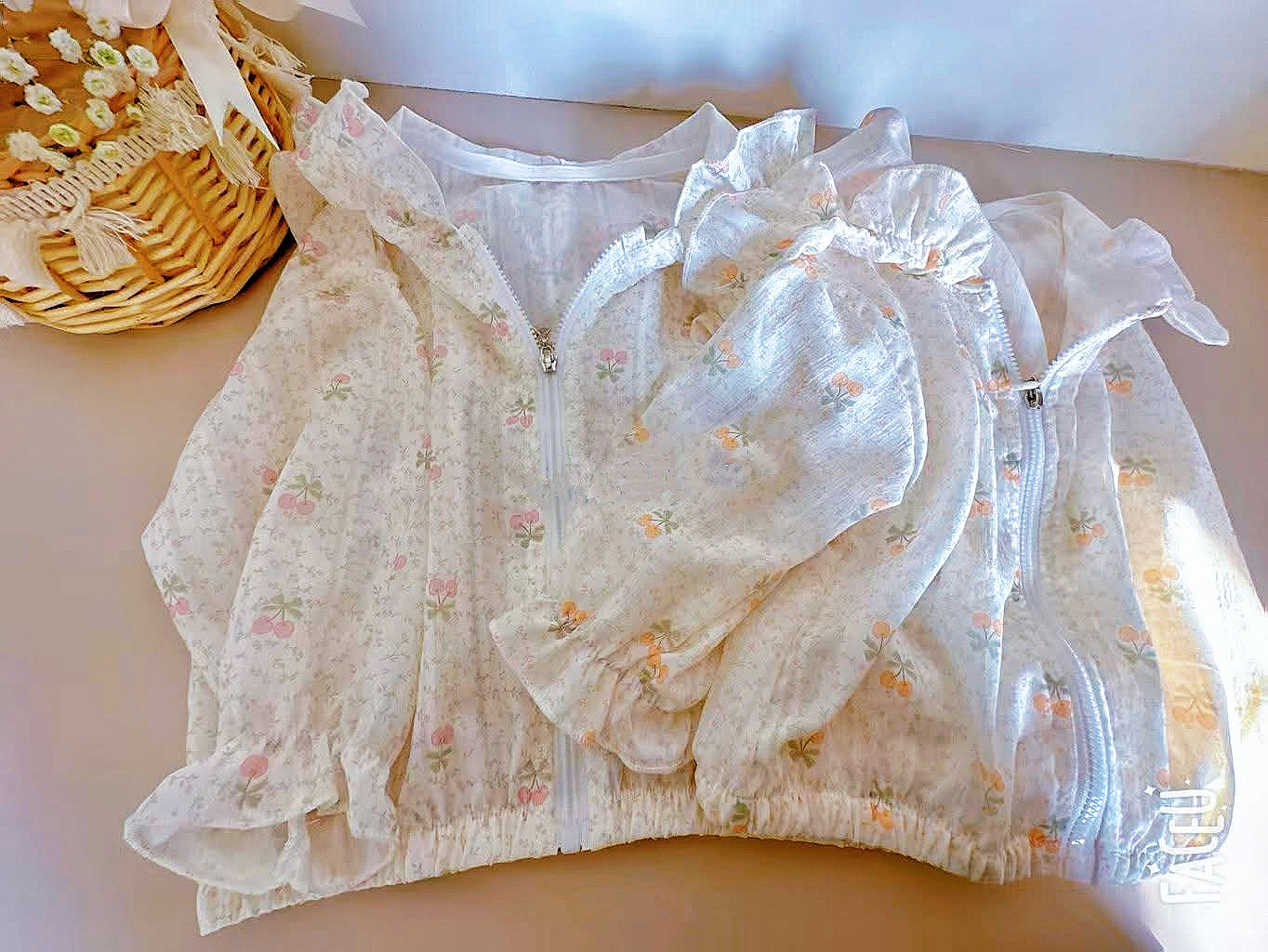 4C798174-3306-424C-9C0F-CE4777DEACD6