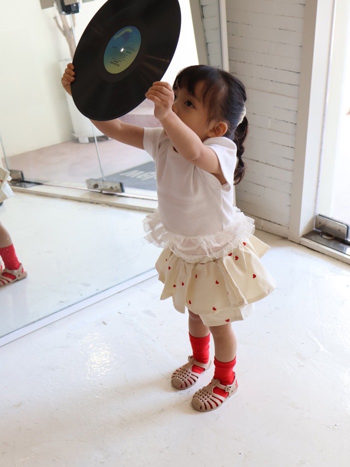 LINE_ALBUM_Color夏季_260331_1