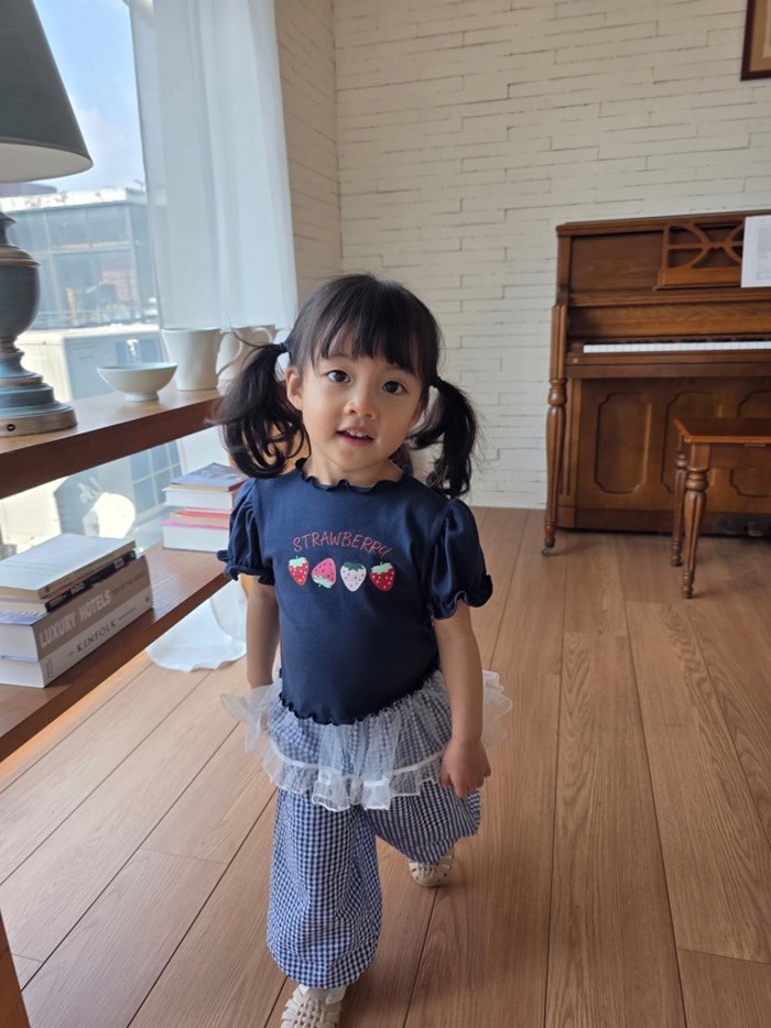 LINE_ALBUM_Color夏季_260331_75