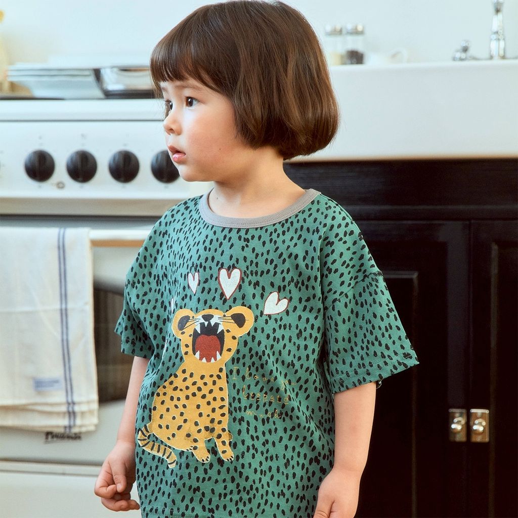 LINE_ALBUM_1st.blue夏_260310_226