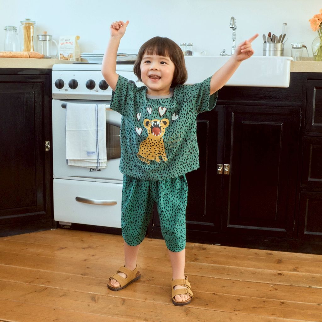 LINE_ALBUM_1st.blue夏_260310_63