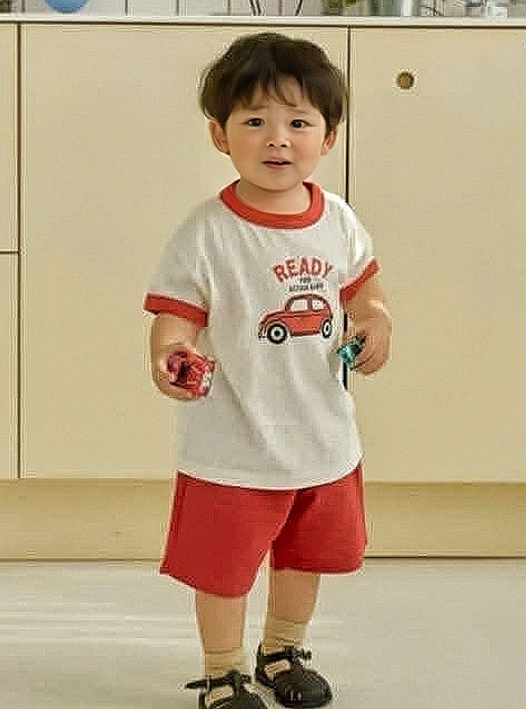 0B847843-CB59-4D6C-8354-B33FB03EC19C