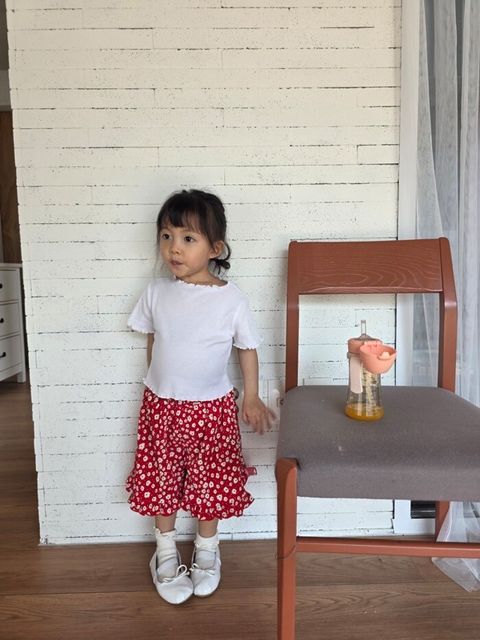 LINE_ALBUM_Color夏季_260331_25