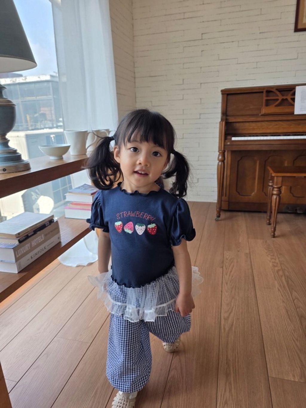 LINE_ALBUM_Color夏季_260331_75