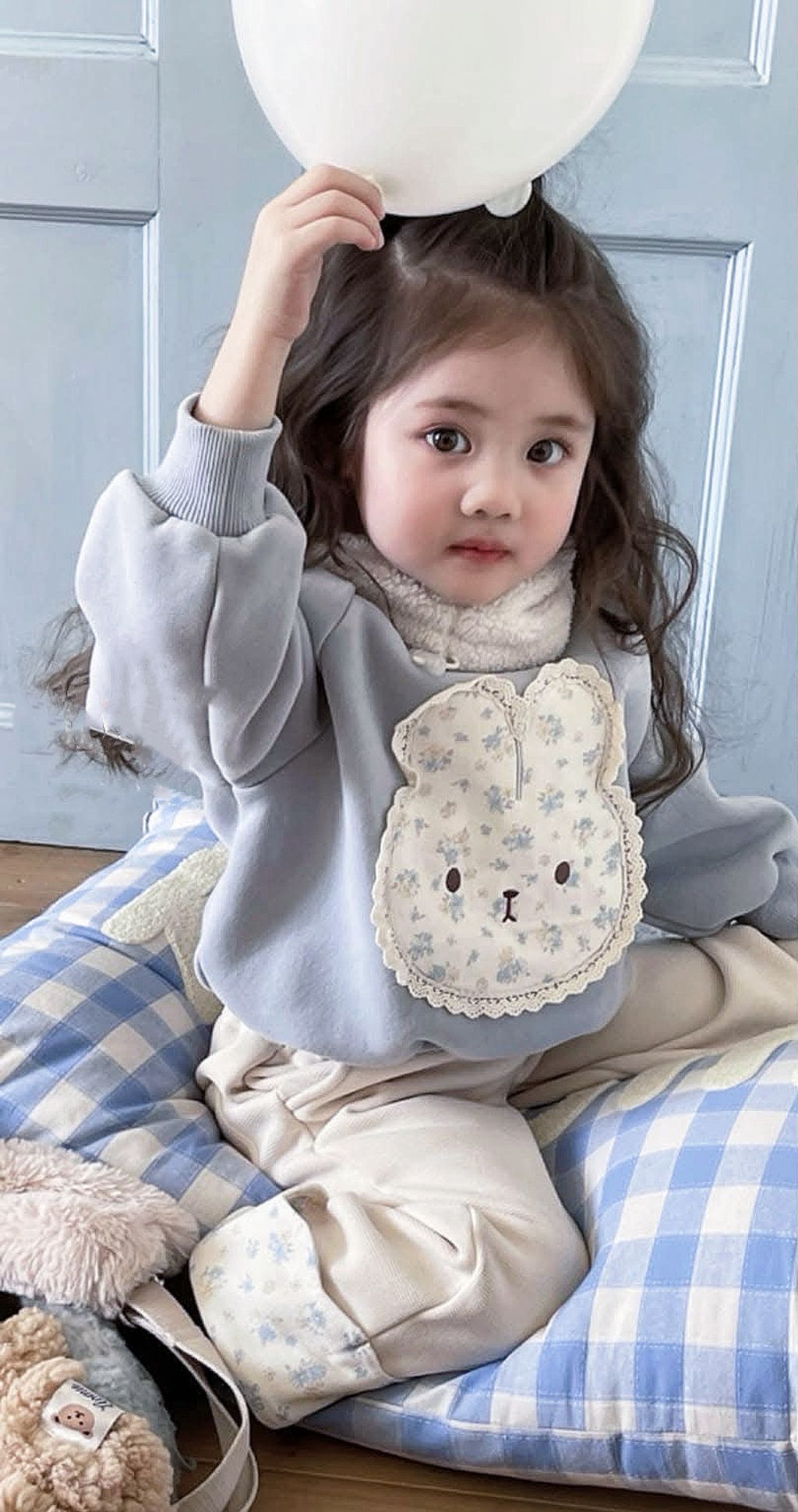 E87B4087-5437-4C6B-AB60-AAFE68D46344