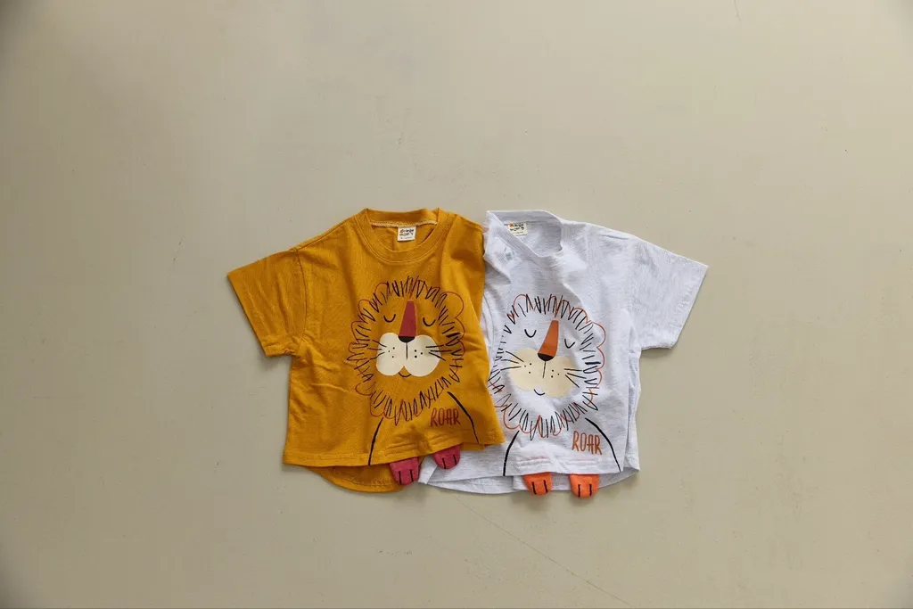LINE_ALBUM_Orange_250327_274