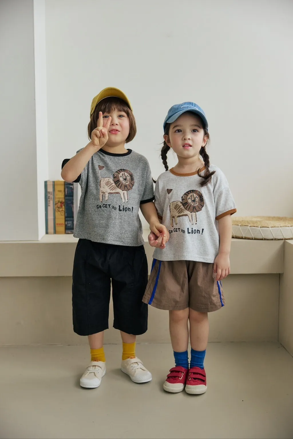 LINE_ALBUM_Orange_250327_32