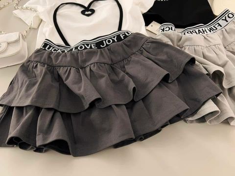 01B8B519-1E7D-483A-B1ED-014A1D68D479