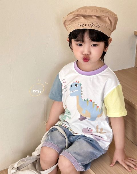 5A742949-9E18-4305-9247-9E6C3D37DBB6