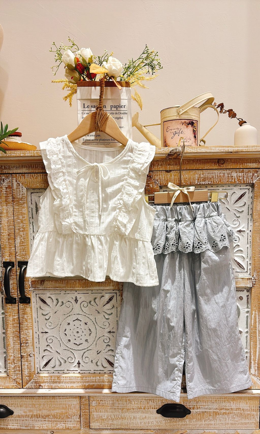 E6C1DF3F-2968-489B-9972-4B3DADA3E260