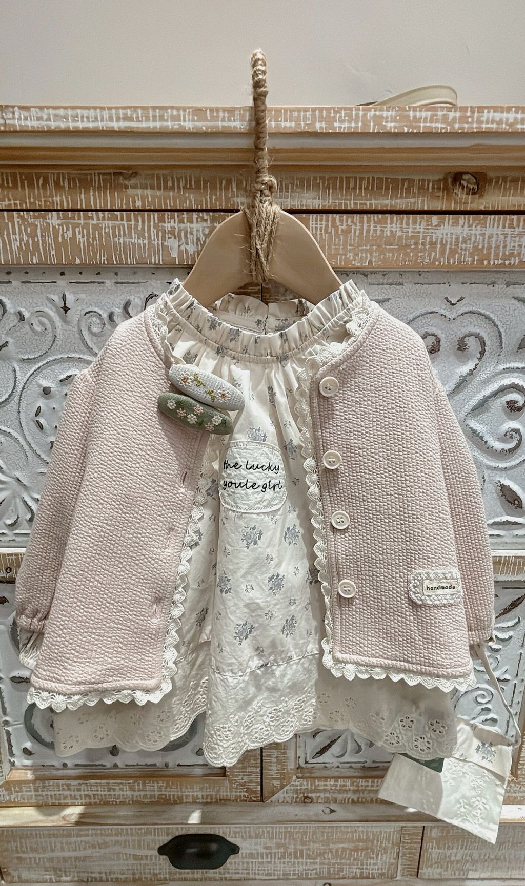 A4294341-5769-42C4-8F94-2D8DFFC6E94B