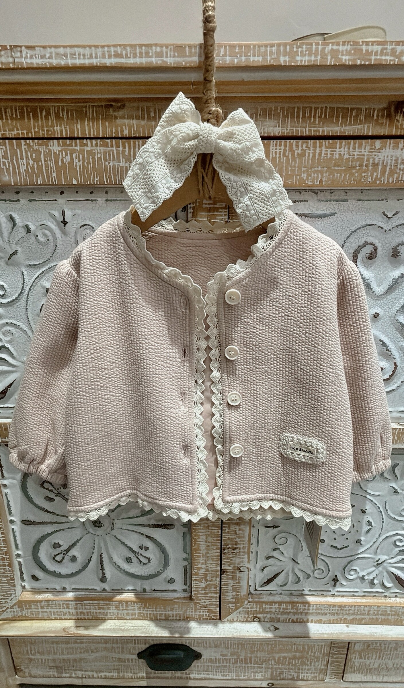 1A3DE998-23F0-4FB7-986E-DB43BE1B0F7B