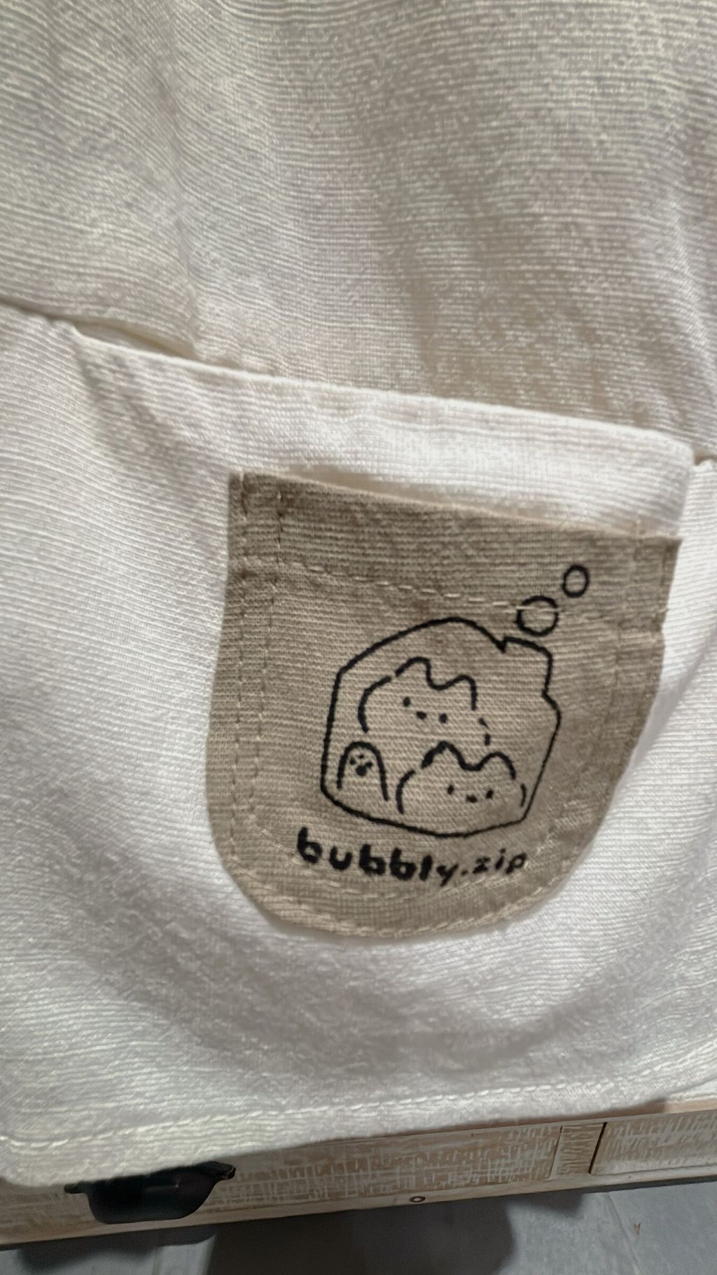 7E04DAB7-F6E7-4756-BFA6-BEDC53EAE4B7