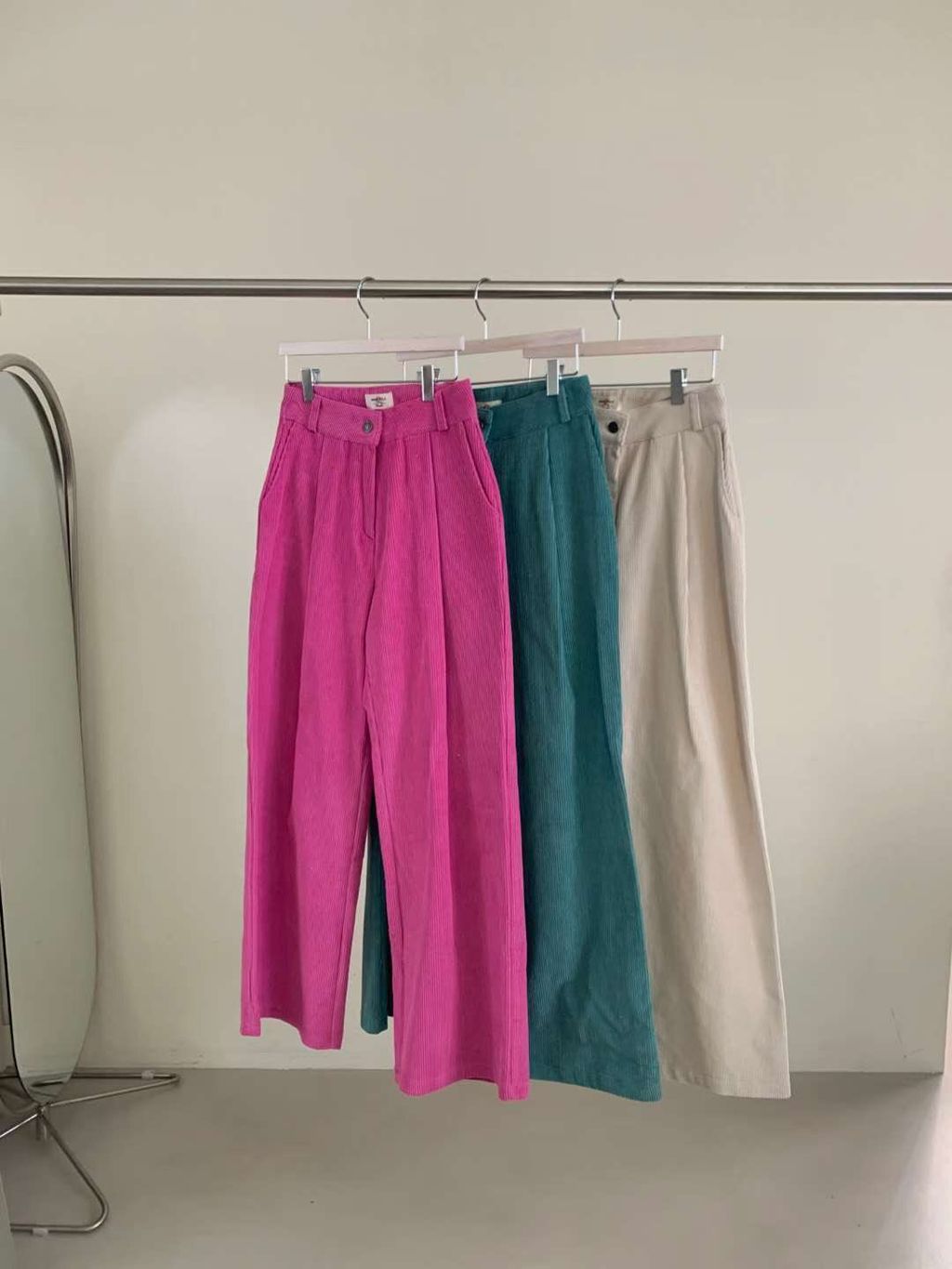 555962194_24389640317373354_3480824316882271444_n