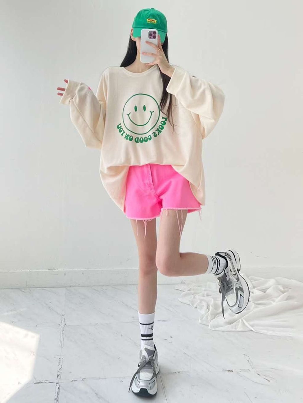 555299800_24389557917381594_1689641089792171663_n