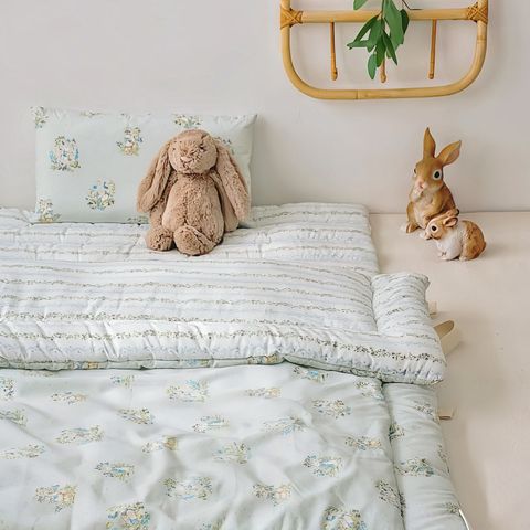 6935CDAA-6833-4B4A-B7B1-717B2AAC50AA