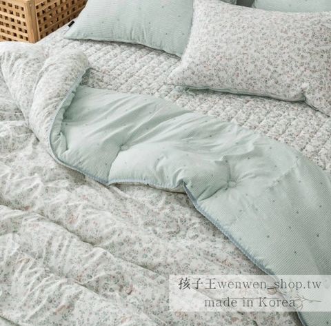 DCF49D6E-2FC1-4E9A-833E-1F6ED8E8FCF2