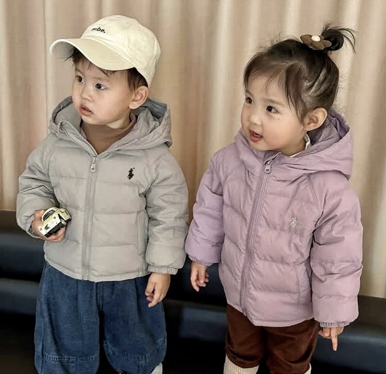 3CA76895-6B4B-407C-827A-364EC5AE8E0D