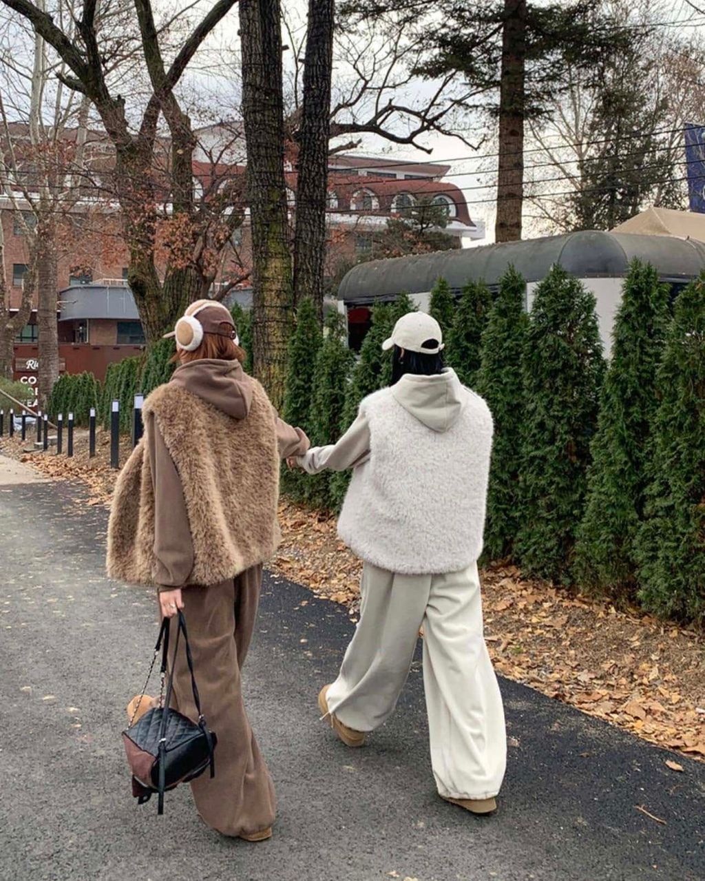 605764740_25731470656484197_390245202318602921_n