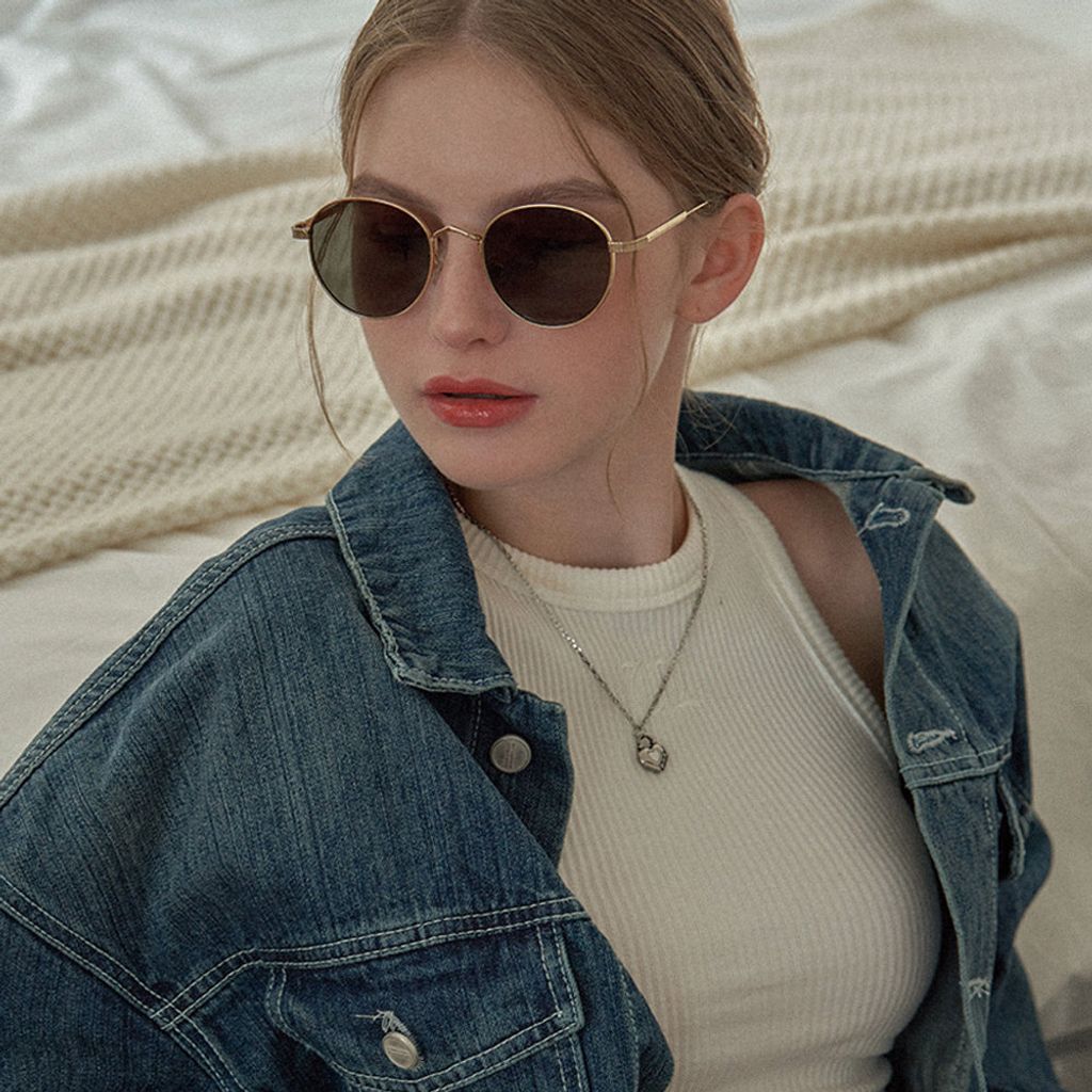 20001003608_2