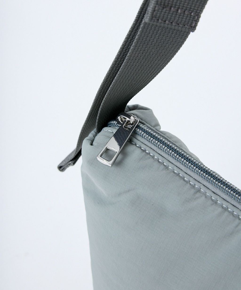 000000007841-12