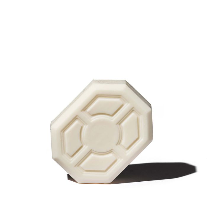 30474_savon-superfin_iris