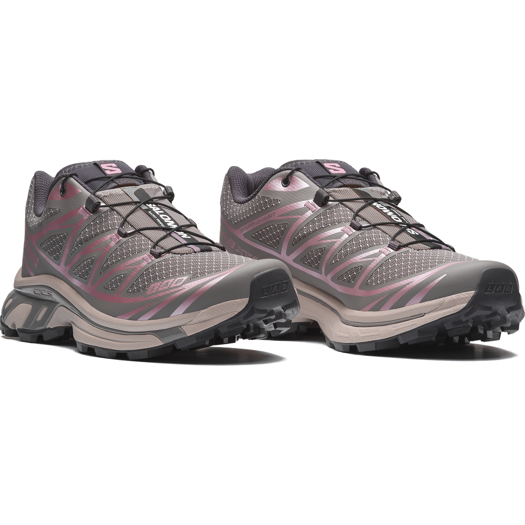 L45471700_11_GHO_XT-6STEELSTREETS_Cloudburst_DawnPink_NineIron