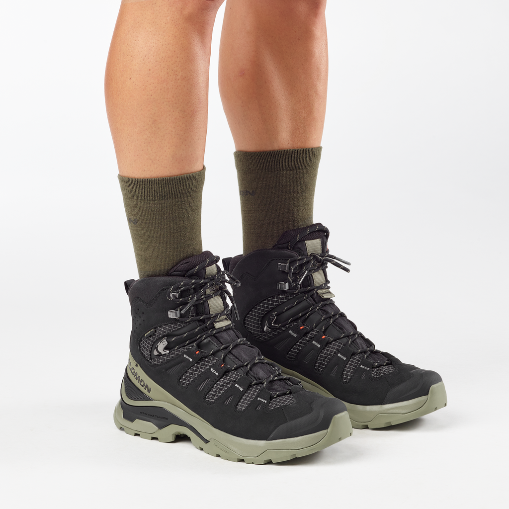 L47957100_0_MOD_QUEST5GTXMBlack_DeepLichenGreen_Black