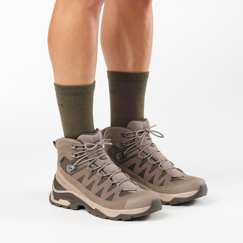 L49146400_0_MOD_QUESTECHOGTXMWalnut_DesertTan_BlackOlive