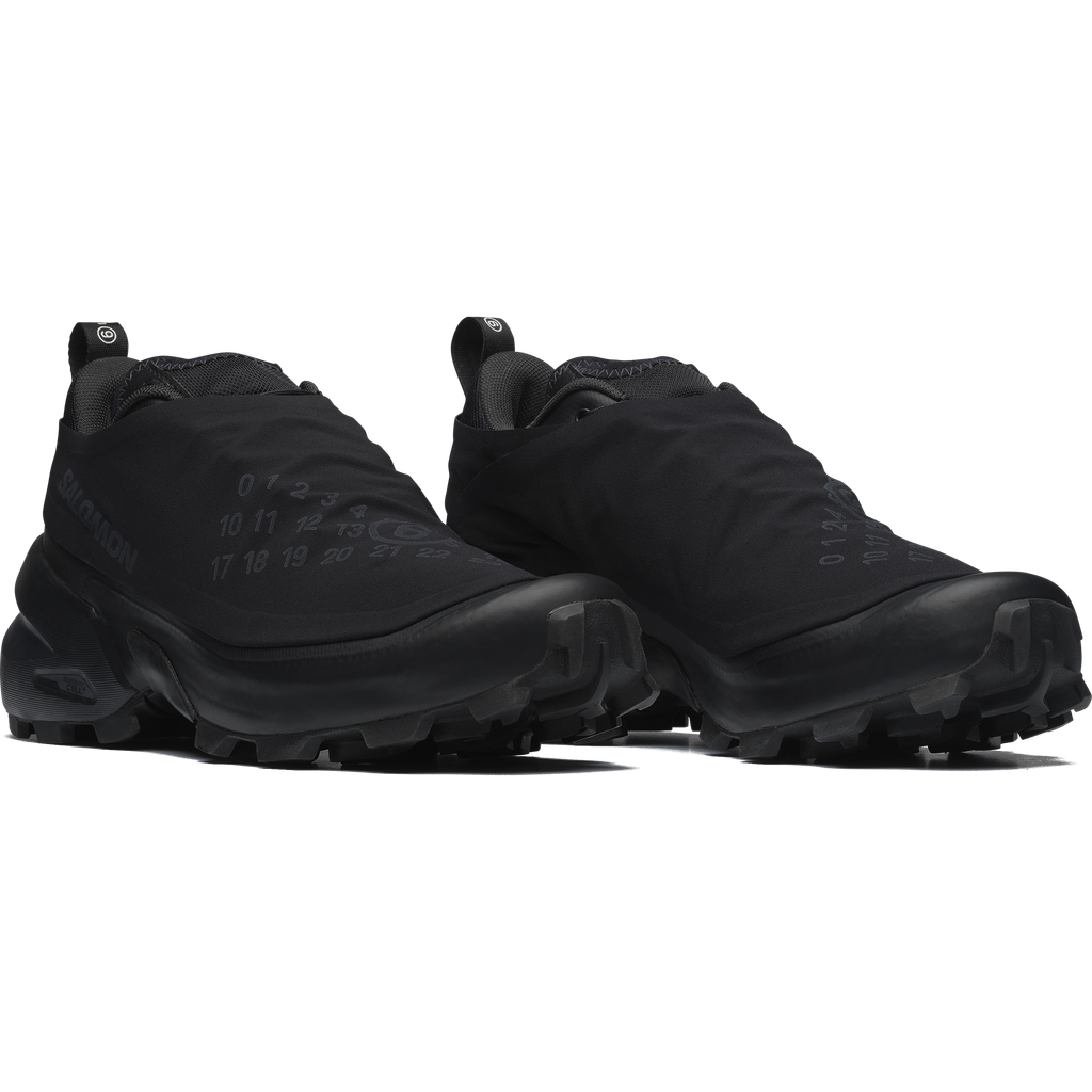 L49186400_11_GHO_CROSSDUSTMM6_Black_Black_Asphalt