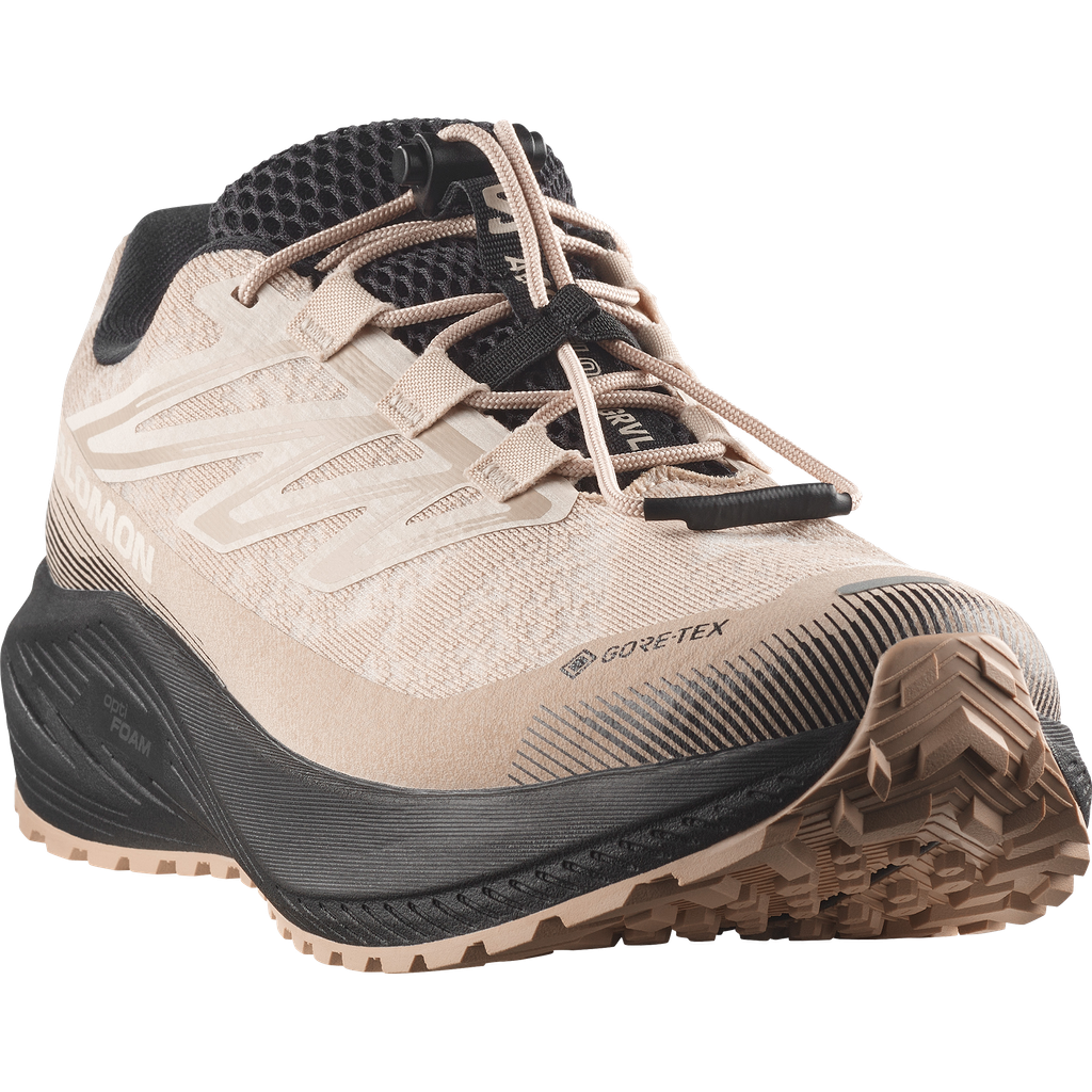 L45392200_5_GHO_AEROFLOWGRVLGORE-TEX_WhitePepper_Black_VanillaIce