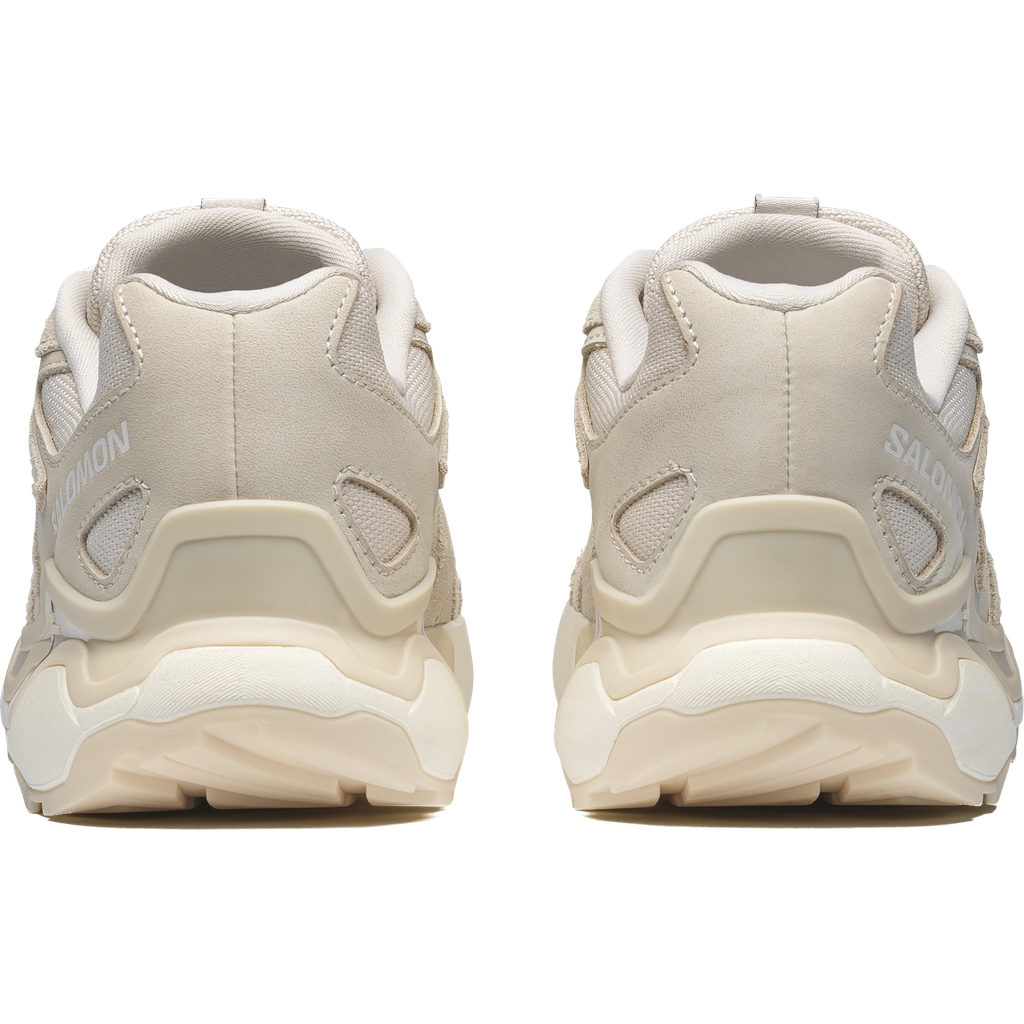 L49155700_12_GHO_XCROAMLTRW_AlmondMilk-AlmondMilk-AlmondMilk