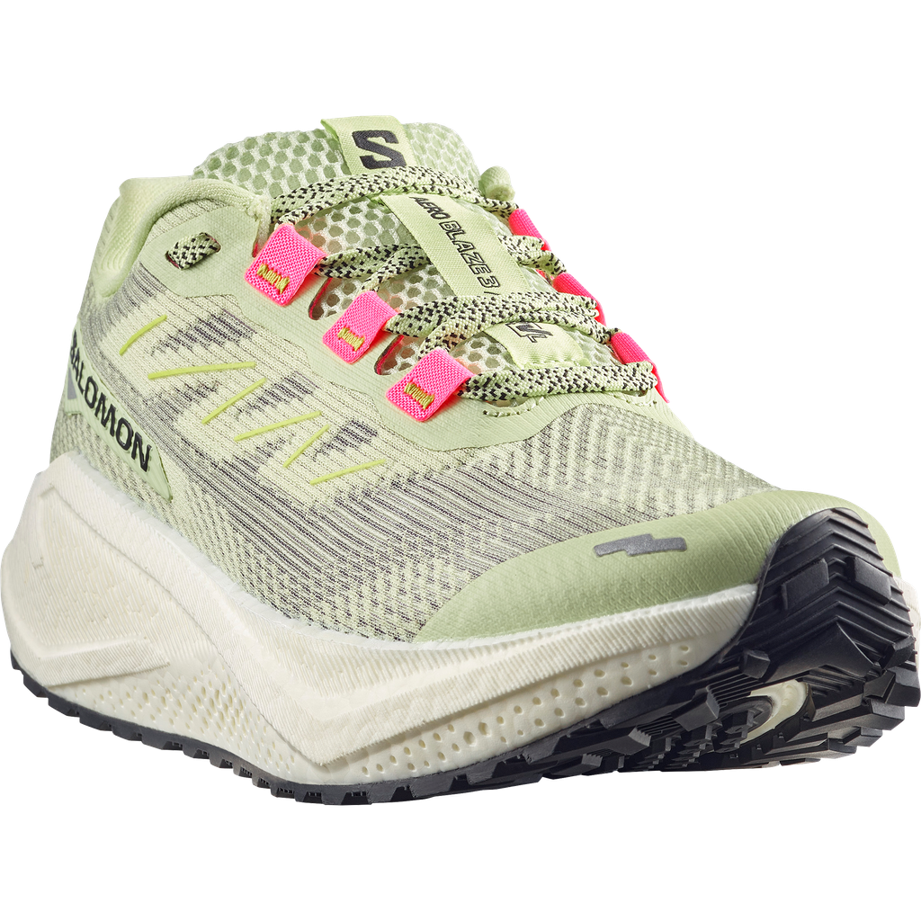 L49106400_5_GHO_AEROBLAZE3GRVLWButterfly_KnockoutPink_Black