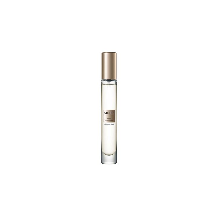 perfume_8mL_BlossomWalk_790ada11-680c-42bf-a65c-45860be3d15b